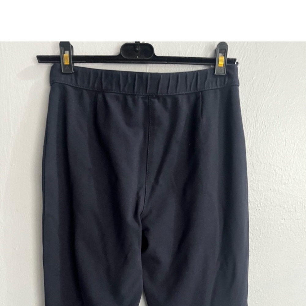 Lafayette 148 Navy Stretch Pull On Slacks
Size Medium - Picture 4 of 10